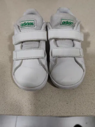 Deportivas Adidas Niño Talla 23