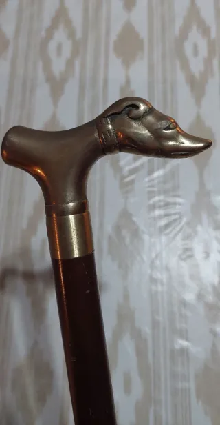 2 Bastones Pomo Dorado Animal