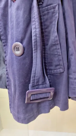 Chaqueta gabardina morada