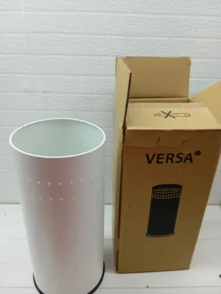 Versa Malena Paragüero para la Entrada