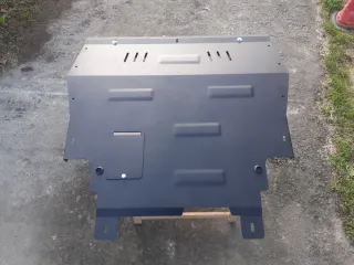 Cubre cárter metálico Ford Focus 1