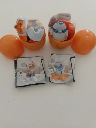 Figuras Kinder Maxi Star Wars R2D2 y Luke