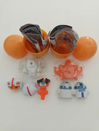 Figuras Kinder Maxi Star Wars R2D2 y Luke
