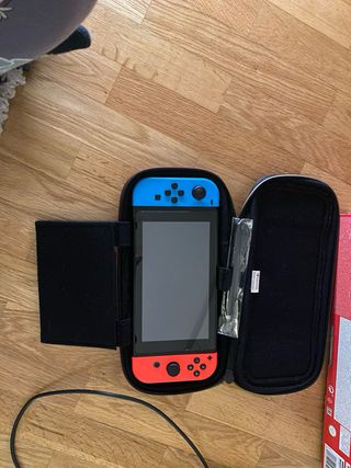 Nintendo Switch Azul y Naranja