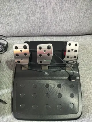 Logitech G920 Volante y Pedales/ SOLO ENVIOS INPOS