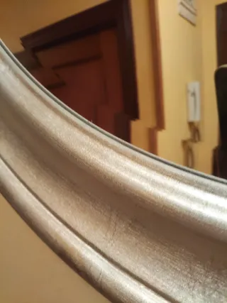 Espejo de color Plata vieja Redondo Leroy Merlin.