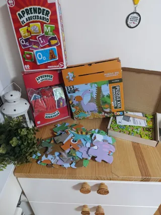 Lote 3 juegos educativos: Abecedario, Dinosaurios.