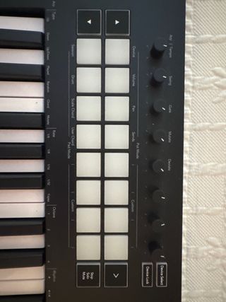 Novation Launchkey 25 MK3