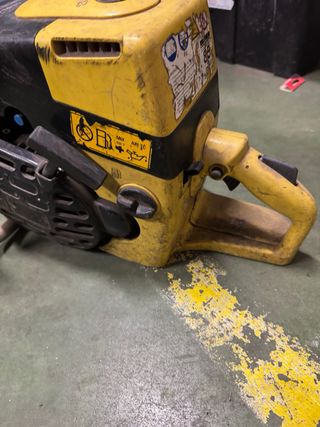 Radial/Cortadora Wacker Gasolina con 11 discos