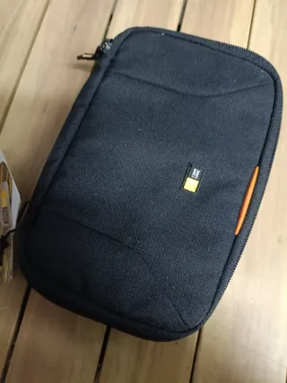 Funda Case Logic SLRC208 para cámara