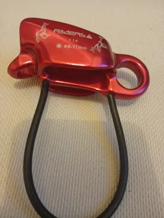 Asegurador descensor escalada Faders