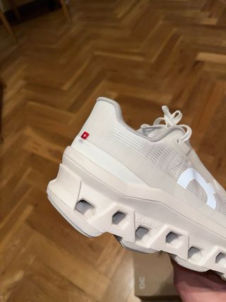 Zapatillas On Cloudmonster Void