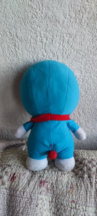 Peluche Doraemon Gato Cósmico 39x21 cm