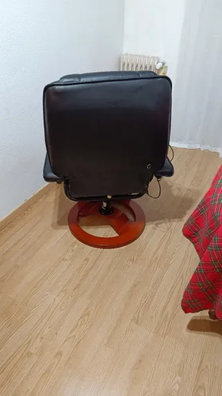 Sillón Masaje Negro Cuero y Madera