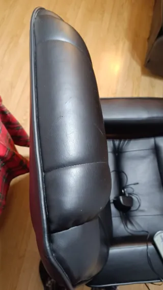 Sillón Masaje Negro Cuero y Madera