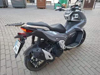 MH VR10 125cc Maxi Scooter Gris