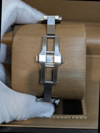 Reloj Seiko Mod Santos Blanco, Azul Marino y Rojo