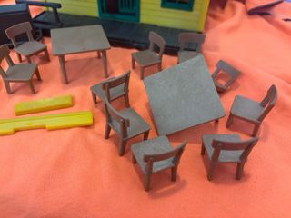 PLAYMOBIL 3461 SALOON ANTIGUO SET GEOBRA 1983