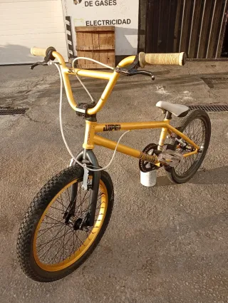 Bicicleta BMX Btwin Wipe Five