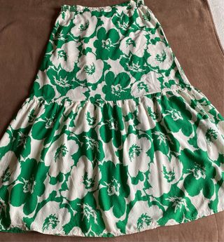 Falda larga WE floral verde y blanco