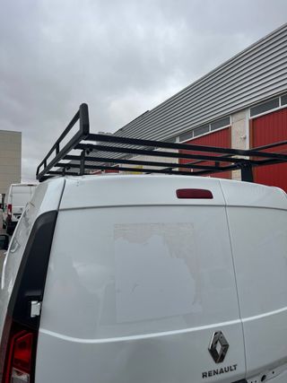 Baca Cruz Renault Express 2021 y Dacia Doker