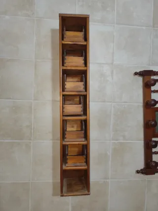 Conjunto entrada Perchero de madera con espejo