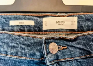 Vaqueros Denim Mango - Corte Recto / Straight Fit