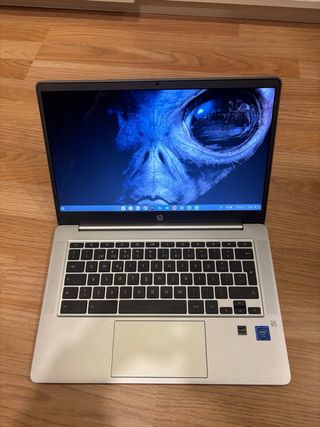 HP Chromebook com carregador e mala