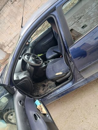 Peugeot 206 1998