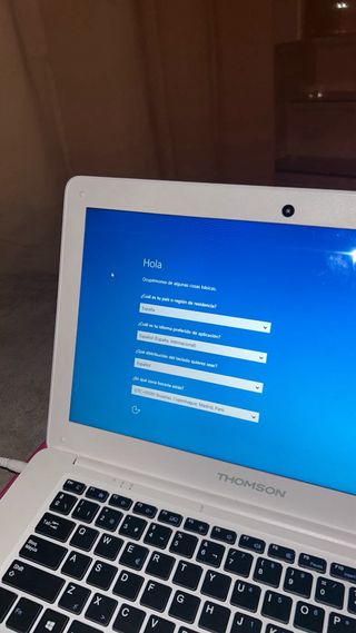 Portátil Thomson