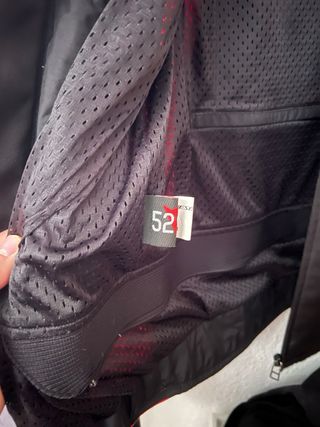 Chaqueta Dainese Negra y Roja