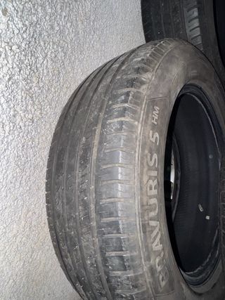 Juego 4 neumáticos 215/65 R17 99V