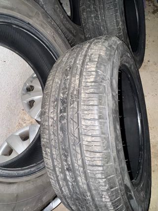 Juego 4 neumáticos 215/65 R17 99V
