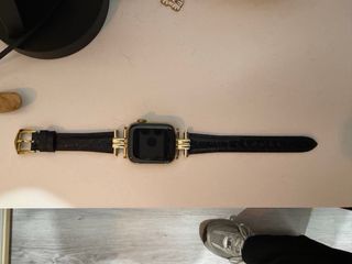 Apple Watch Series 9 GPS + Celular Oro