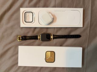 Apple Watch Series 9 GPS + Celular Oro