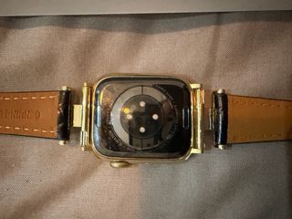 Apple Watch Series 9 GPS + Celular Oro