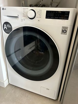 Lavadora LG 9kg Direct Drive