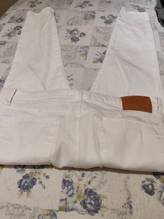 Ropa de mujer variada, T.38 a 42. PANTALONES (5)