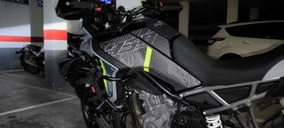 CFMoto 450 MT Gris/Verde