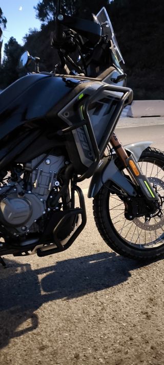 CFMoto 450 MT Gris/Verde