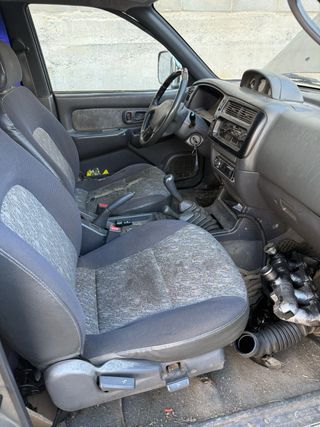 Mitsubishi L200 2.5TD 115cv