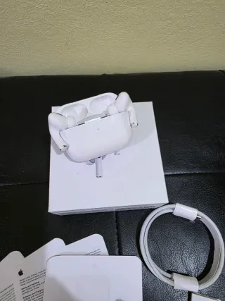 Apple AirPods Pro 2 USB-C