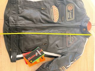 Chaqueta de moto de cuero negra