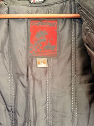 Chaqueta de moto de cuero negra