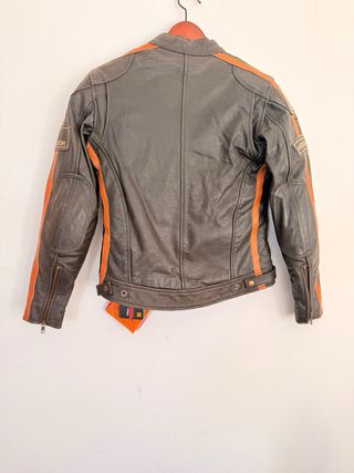 Chaqueta de moto de cuero negra