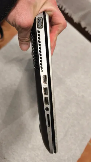 HP Pavilion 17'' - i5, 12 GB RAM + SSD/HDD espandibile