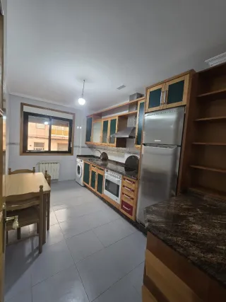 Piso en zona del Puente (Ourense)