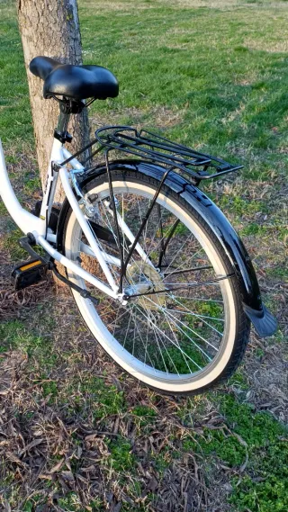 Bicicleta de paseo BH Bolero 24" - ¡Impecable!