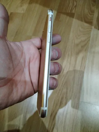 iPhone 7 A1778 Plata