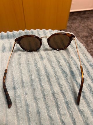 Gafas de sol tortuga y doradas